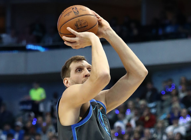 那不勒斯训练开放日，清晨防线松动引欢呼，英超在即，心理建设被强调的简单介绍九游体育登录入口