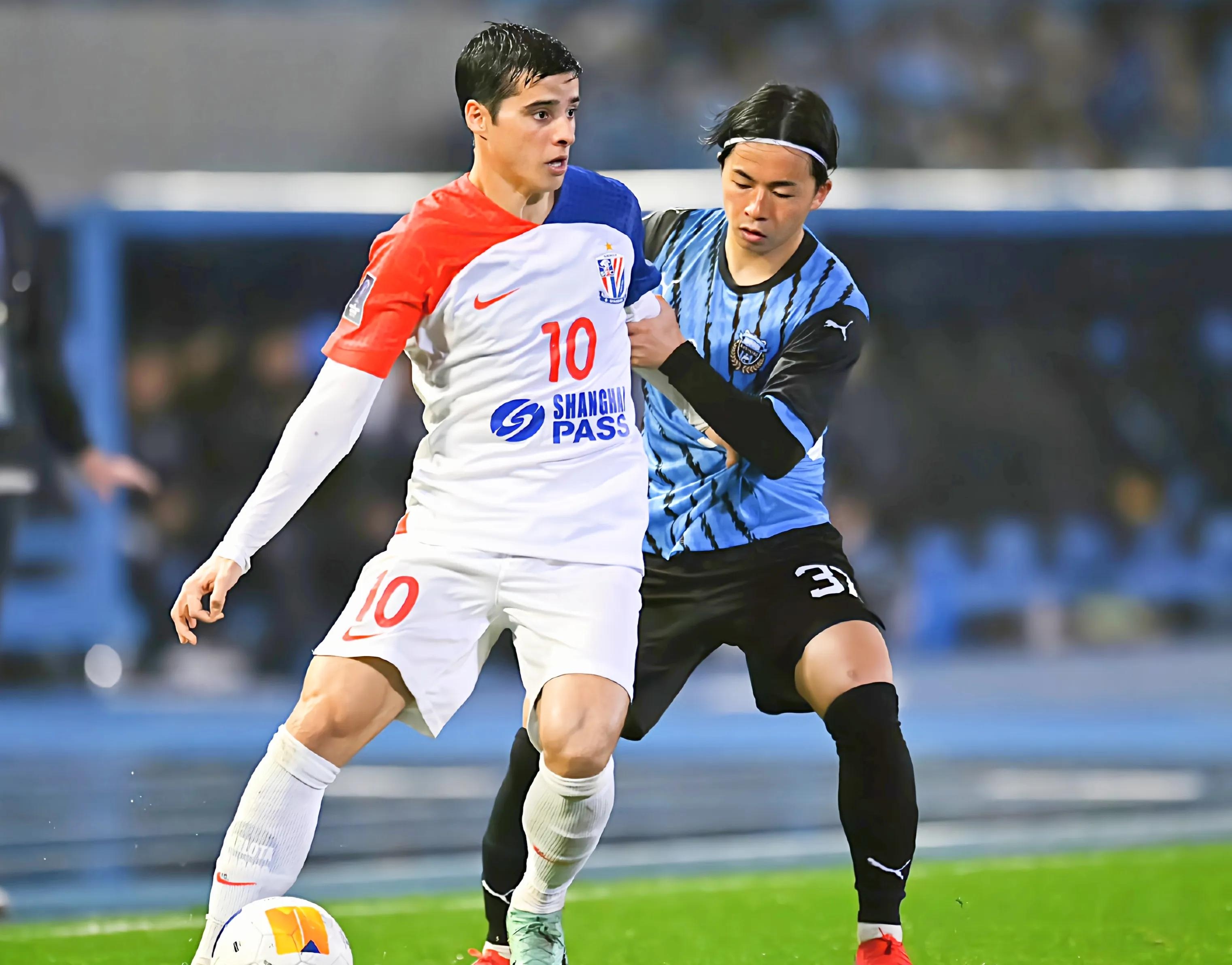 上海申花训练开放日；今晚更衣室发声引欢呼；亚冠在即；赛程密集仍需轮换的简单介绍